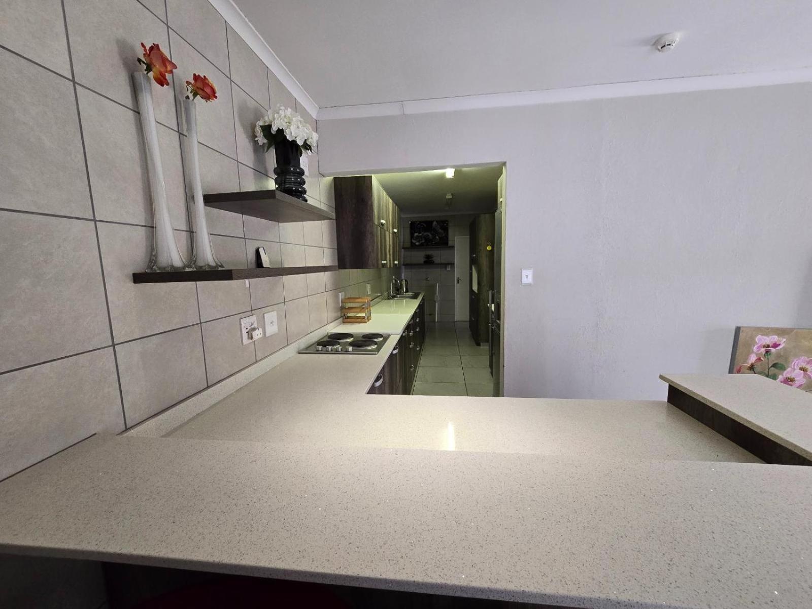 Bonim Guesthouse - Aka Magisha Guesthouse ネルスプロイト 部屋 写真
